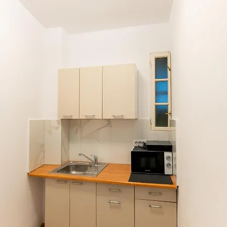 דירה The Muse - Kronstadt Central Suites