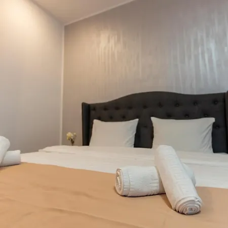 The Muse - Kronstadt Central Suites